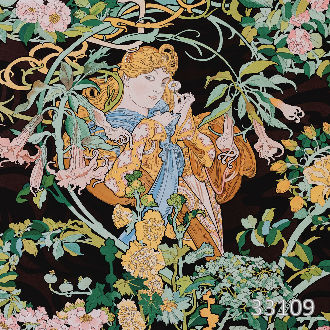 Среди цветов